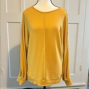 Golden Mustard Women's Crew Neck Sweater